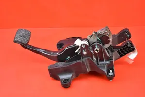 Opel Mokka Accelerator throttle pedal 