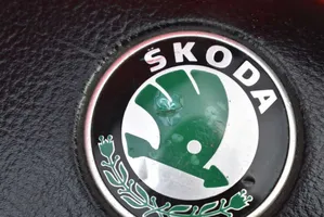 Skoda Fabia Mk1 (6Y) Poduszka powietrzna Airbag kierownicy 1U0880201K