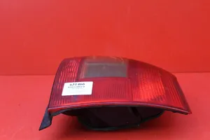 Toyota Corolla E120 E130 Lampa tylna 02-51