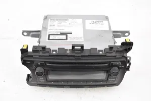 Toyota Yaris Radio/CD/DVD/GPS-pääyksikkö 86120-0D640