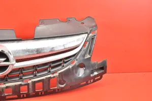 Opel Corsa D Grille de calandre avant 13286000