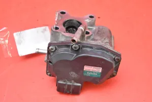 Toyota Yaris Soupape vanne EGR 25800-33011