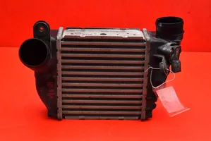 Volkswagen Bora Starpdzesētāja radiators 1J0145803S