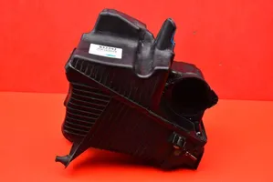 Renault Scenic II -  Grand scenic II Air filter box 8200545280