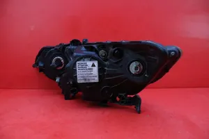 Honda Accord Lampa przednia P7531