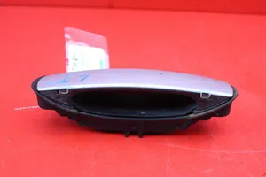 Audi A4 S4 B7 8E 8H Maniglia esterna per portiera posteriore 4B0839885