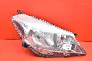 Toyota Yaris Lampa przednia 0D-79