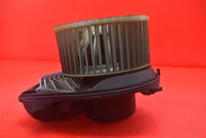 Volkswagen PASSAT B5.5 Ventola riscaldamento/ventilatore abitacolo 740221233F