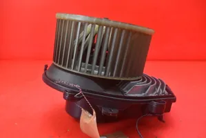 Volkswagen PASSAT B5.5 Heater fan/blower 740221233F