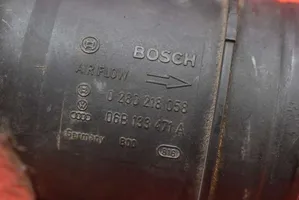 Volkswagen PASSAT B5.5 Débitmètre d'air massique 06B133471A