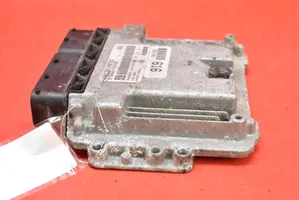 KIA Rio Komputer / Sterownik ECU silnika 0281015461