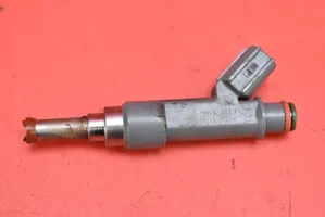 Toyota Corolla E10 Injecteur de carburant 23250-0T110