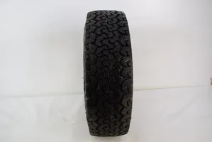 Opel Frontera B R17 summer tire 