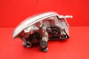 Toyota Corolla Verso E121 Lampa przednia 08-212-11F9L