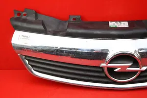 Opel Zafira B Front grill 13157590