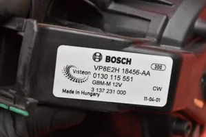 Ford Fiesta Lämmittimen puhallin VP8E2H18456-AA
