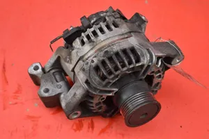 Opel Zafira B Generatore/alternatore 13156054