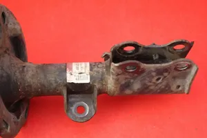 Toyota Avensis T270 Ammortizzatore anteriore 48520-05332