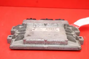 Renault Clio III Komputer / Sterownik ECU silnika 8200522357