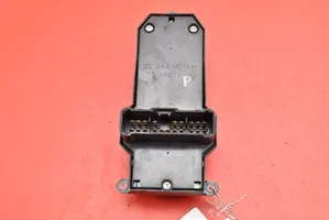 Honda City Interrupteur commade lève-vitre M21695