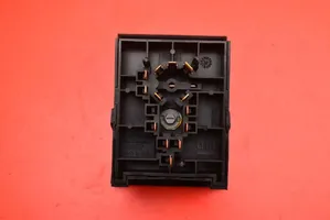 Opel Vectra B Light switch 09228133