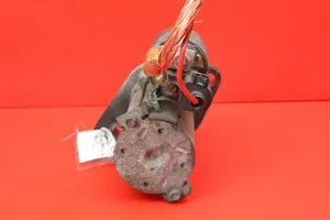 Volkswagen PASSAT B5.5 Starter motor 02Z911023G