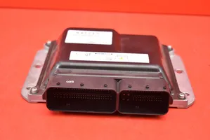 Subaru Forester SH Centralina/modulo motore ECU 22611AU250