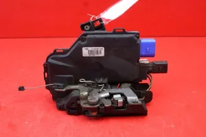 Volkswagen Touareg I Rear door lock 7L0839016B