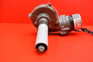 Toyota Auris 150 Ohjaustehostimen pumppu 45200-02281