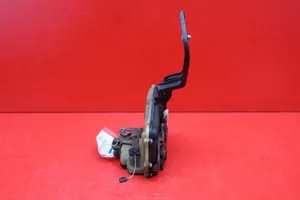 Volkswagen Touareg I Rear door lock 7L0839015C