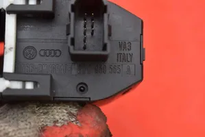 Audi A3 S3 8L Przycisk / Włącznik podgrzewania lusterek 8D0959565A