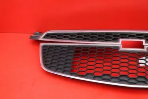 Chevrolet Cruze Grille de calandre avant 96832951