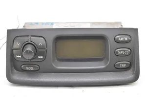 Toyota Yaris Verso Radio/CD/DVD/GPS-pääyksikkö 86110-52010-B0