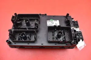 Opel Insignia A Set scatola dei fusibili 22933571