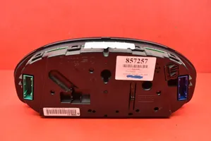 Volkswagen PASSAT B5.5 Speedometer (instrument cluster) 3B0920827A