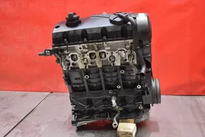 Volkswagen PASSAT B5.5 Engine AVF