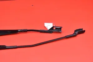 Seat Ibiza IV (6J,6P) Front wiper blade arm 6J1955409