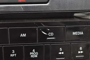 Mazda 6 Radio/CD/DVD/GPS-pääyksikkö CQ-EM4570AK