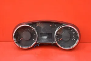 Peugeot 5008 Compteur de vitesse tableau de bord 9810462780