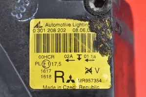 Mitsubishi Colt CZ3 Lampa przednia MR957354