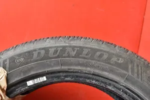 Ford S-MAX Pneus d'hiver R17 C DUNLOP