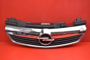 Opel Zafira B Grotelės priekinės 13157590
