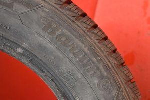 Toyota Avensis Verso R17 winter tire BARUM