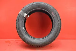 Toyota Avensis Verso R17 winter tire BARUM