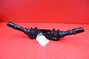 Toyota Avensis Verso Altri interruttori/pulsanti/cambi 05190-17F373