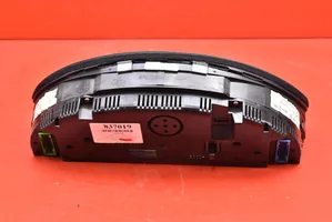 Audi A4 S4 B7 8E 8H Tachimetro (quadro strumenti) 8E0920931D