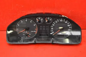 Audi A4 S4 B5 8D Tachimetro (quadro strumenti) 8D0919860G