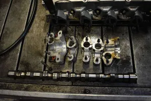 Hyundai Elantra Culasse moteur L0350046L