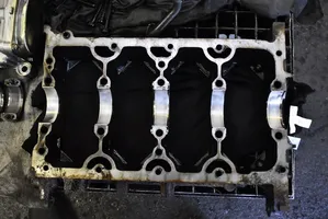 Hyundai Elantra Engine block D4EA