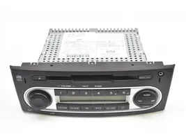 Mitsubishi Colt Radio/CD/DVD/GPS-pääyksikkö MZ314167